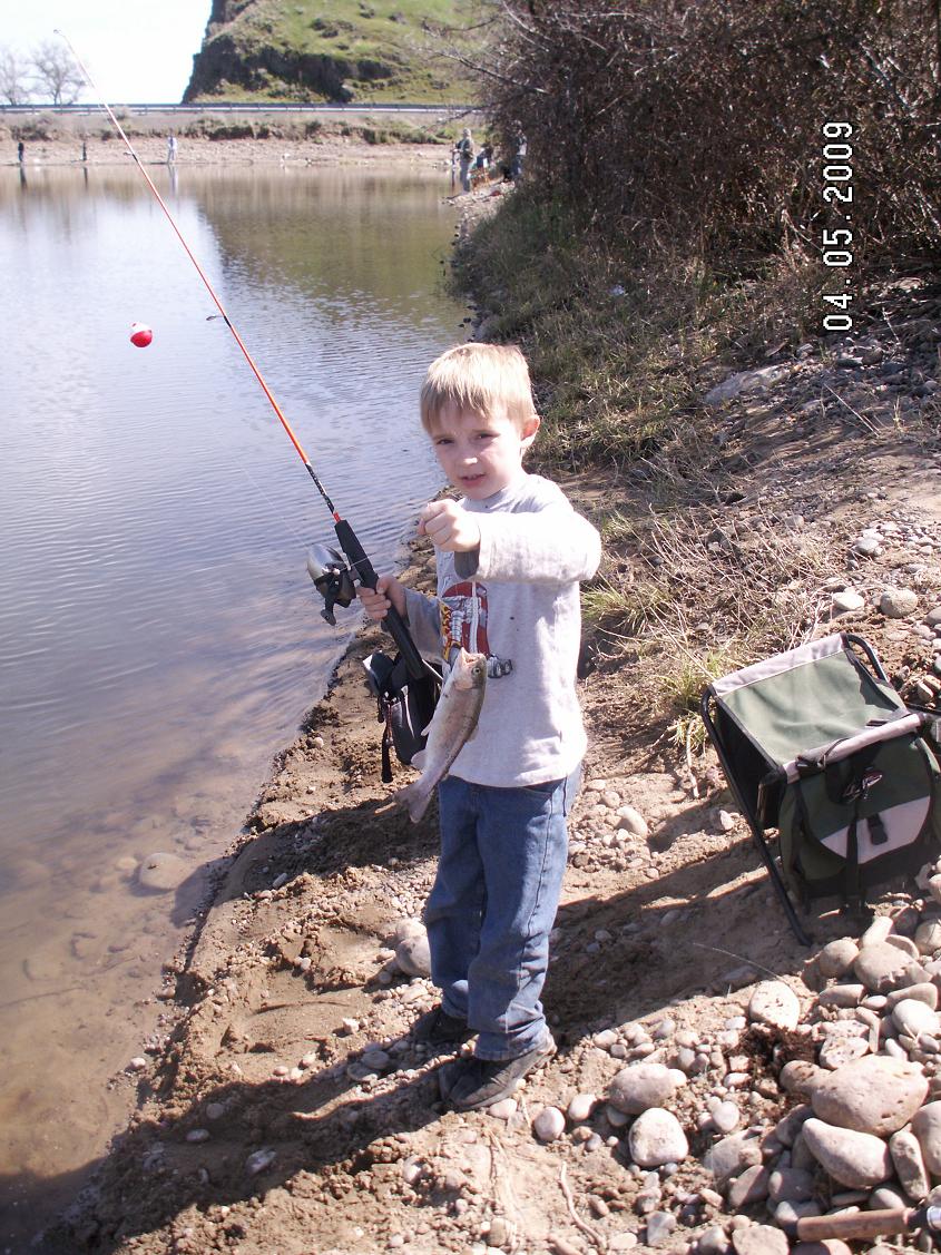 Took the kids to the pond, day two..and one NICE &#039;bow!