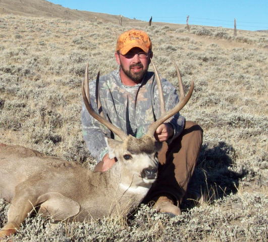 Jim&#039;s WY 3x3...He made a good 166 yard shot after a three quarter mile stalk...