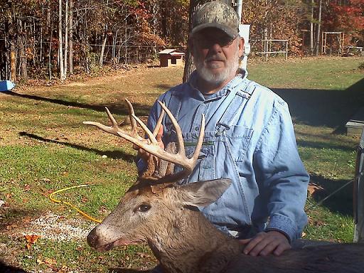 My dads 10pt muzzy buck