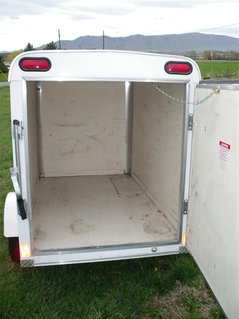 4&#039; x 6&#039; enclosed trailer (Sold)