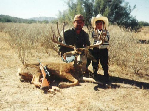 Score 229 B&amp;amp;C 40&amp;quot; wide, hunted by Ubaldo Lopez.