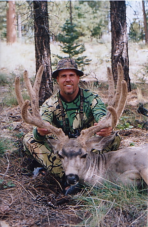 Roy Grace took this fine Arizona buck in 2003.