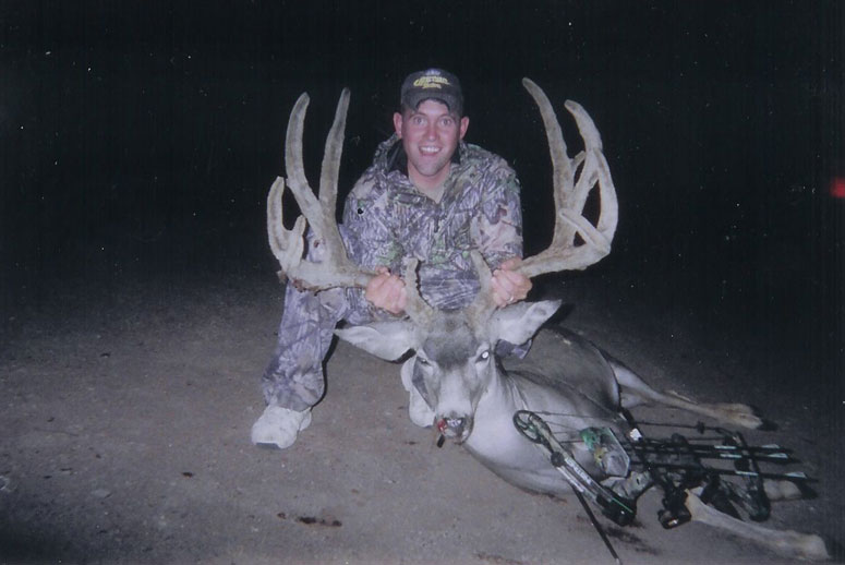 POSSIBLE OREGON STATE RECORD TYPICAL MULE DEER,ARCHERY