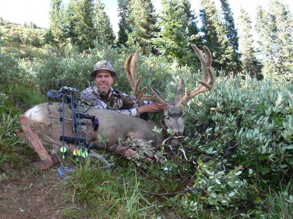 Roy Grace - CO Record Book Mule Deer 2007