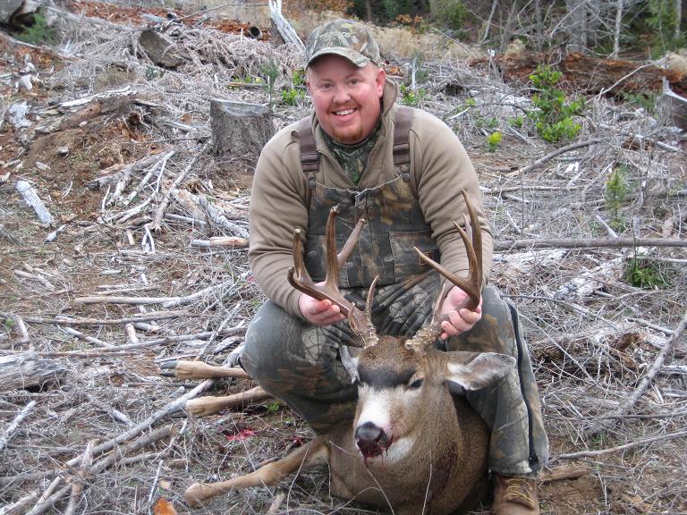 2007 Columbian Blacktail taken at 0815 in the morning with a 30/06.  Don&#039;t have a score, anyone care to take a guess?